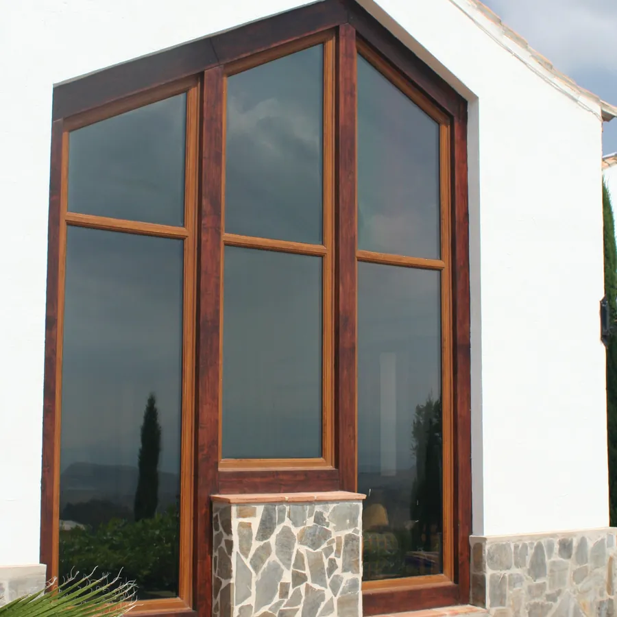 Bow Windows — Product Thamesmead
